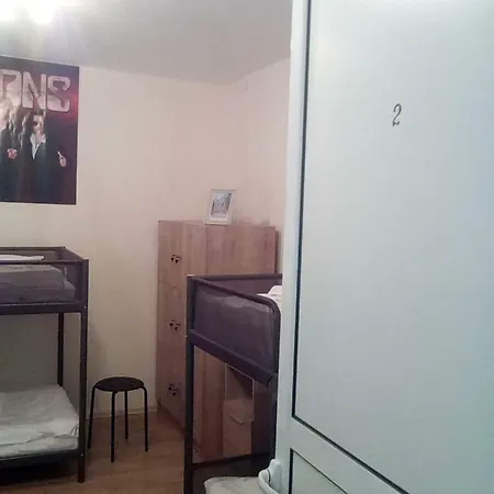 Goodmann Dorm Hostel