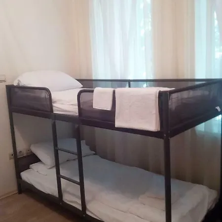 Goodmann Dorm * Várna